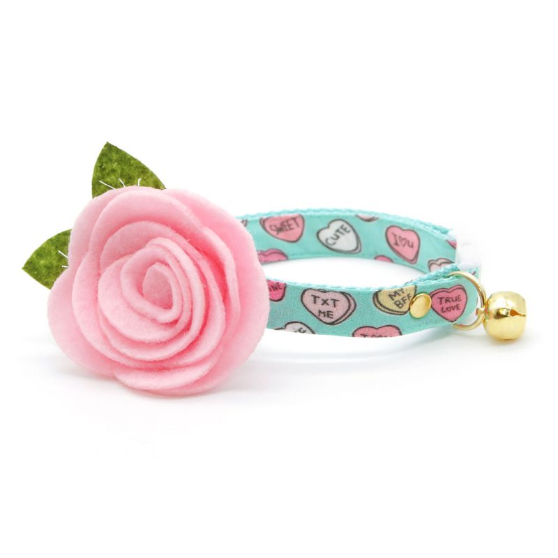 ConversationHearts Mint FeltFlowerCollar BabyPink April2024