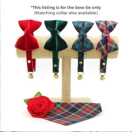 Group Canterbury Hunter VelvetGarnetRed HunterGreen BowTieCollar text