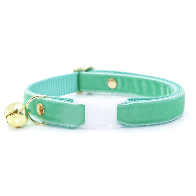 Velvet Mint Collar2 min