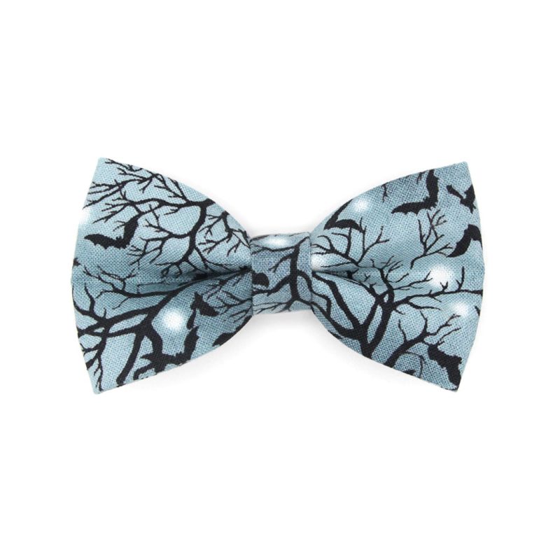 Witching Hour Bow Tie 04